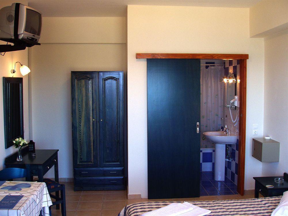 Katerina Seaside Studios Platanias  Ngoại thất bức ảnh